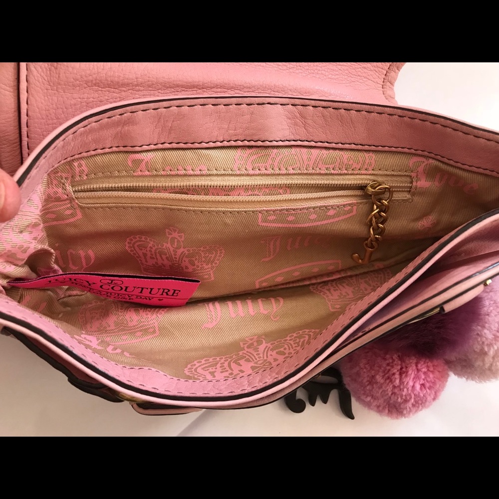 ๐SOLD๐ Vintage early 2000s Juicy Couture genuine leather pink clutch - Picture 7 of 7